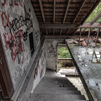 Rectangular stairway