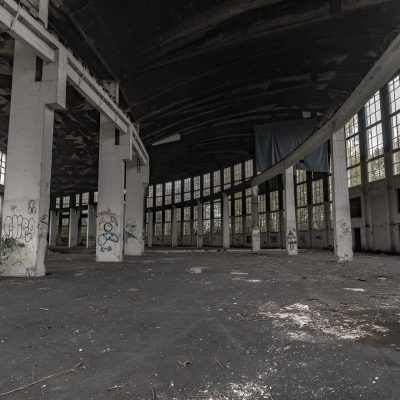 Semicircular columns